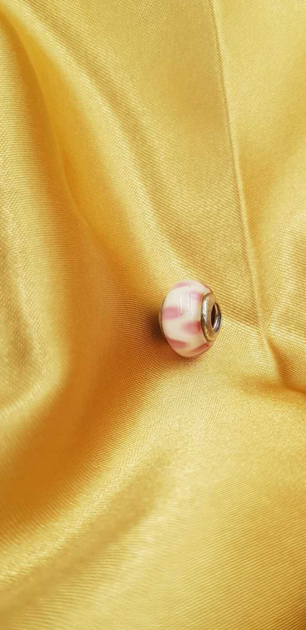 Vog Pandora’s Charm’s Pembe-Beyaz  Renkli Murona Cam 925 Ayar Gümüş Charms