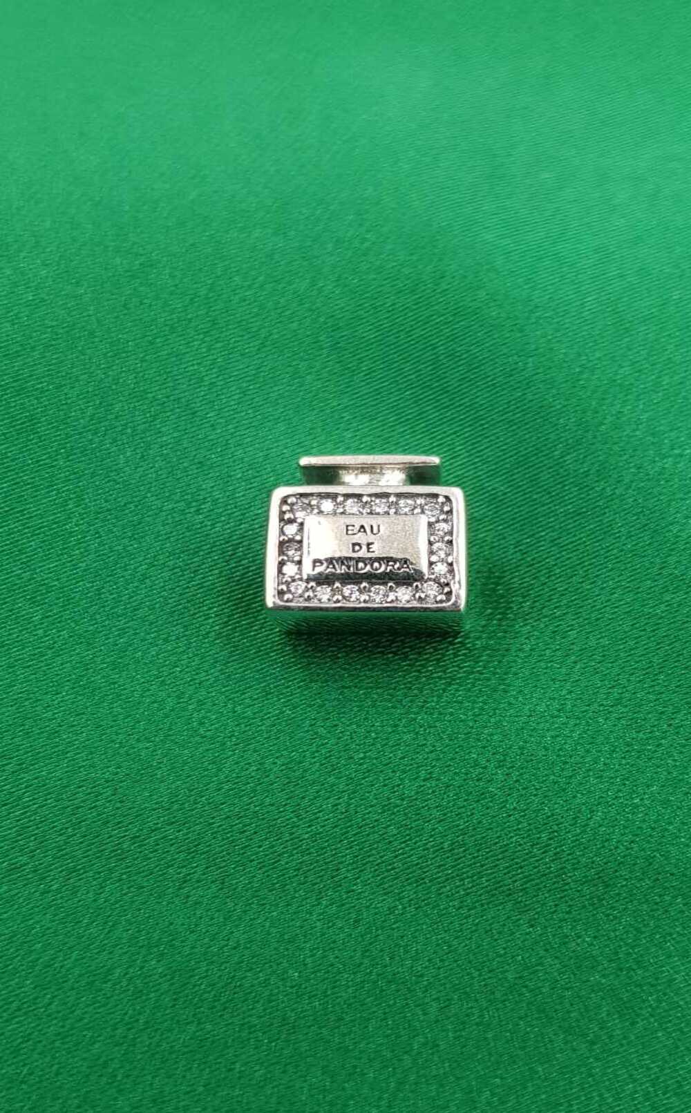 Vog Pandora’s Charm’s Parfüm Şişesi Model 925 Ayar Gümüş Charms