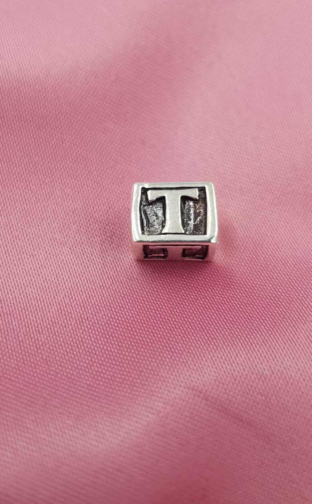 Vog Pandora’s Charm’s (T) Harf Detaylı 925 Ayar Gümüş Charms