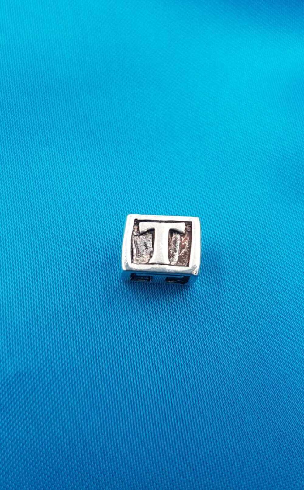 Vog Pandora’s Charm’s (T) Harf Detaylı 925 Ayar Gümüş Charms