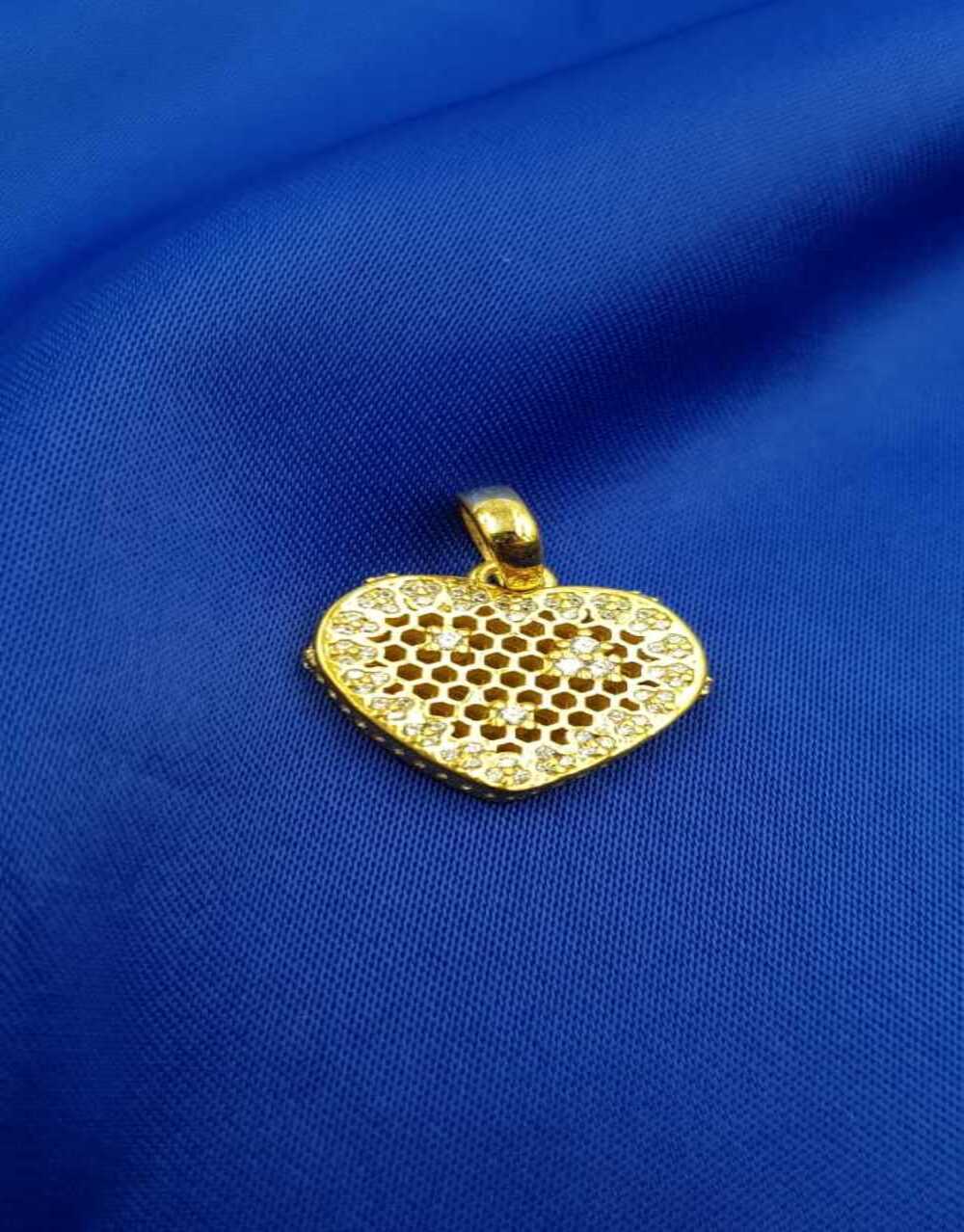 Vog Pandora’s Charm’s Taşlı Kalp Detay 925 Ayar Gümüş Charms