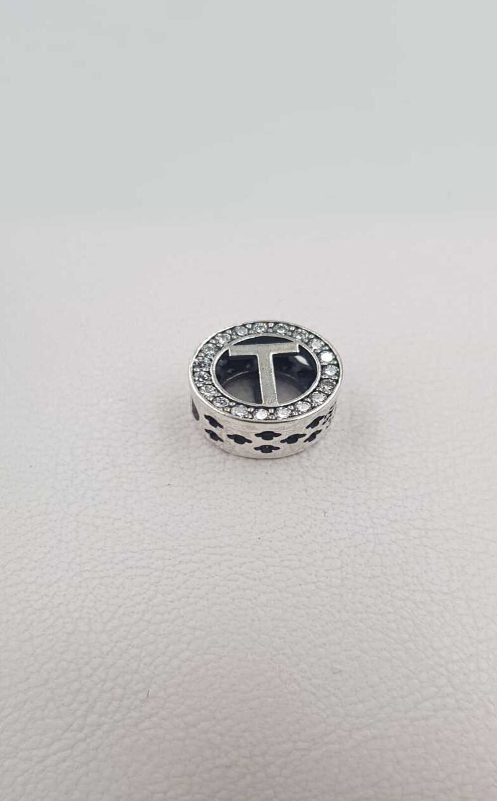 Vog Pandora’s Charm’s Taşlı (T) Harfi 925 Ayar Gümüş Charms