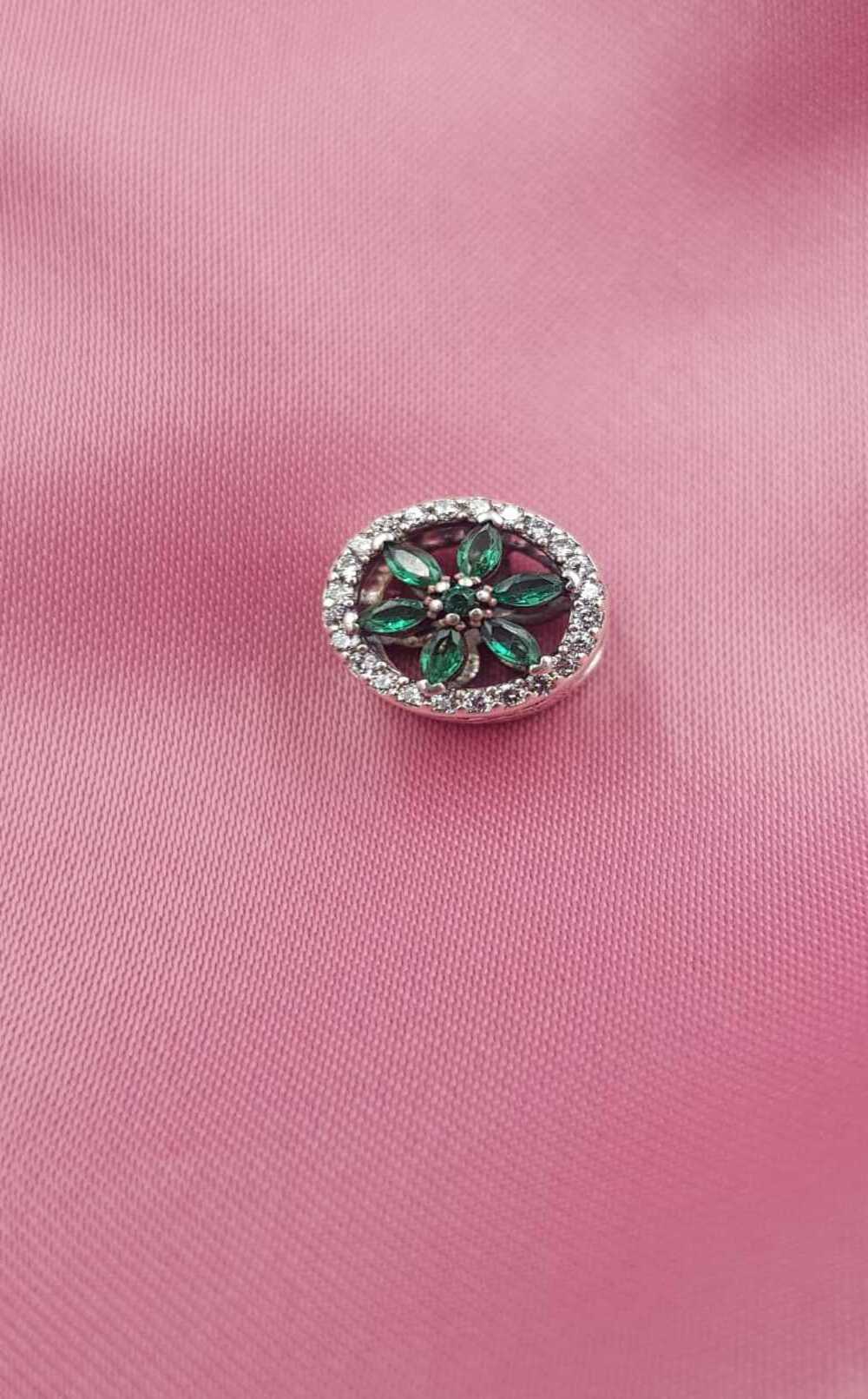 Vog Pandora’s Charm’s Yeşil Taşlı Şık Tasarım 925 Ayar Gümüş Charms