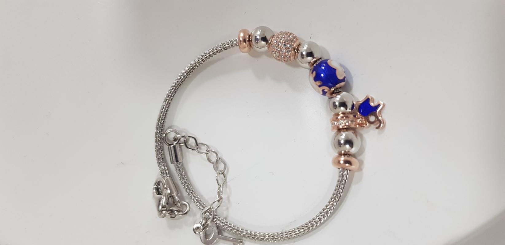 Vog Woguma Serisi Fil Desenli Mineli 925 Ayar Gümüş Sevgiliye - Eşe - Anneye Şans Bileklik