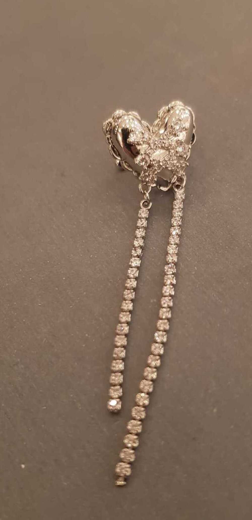 Vog Xuping Model Kalp Tasarım Ve Taşlı Micro Kaplama Earcuff Kıkırdak Küpe