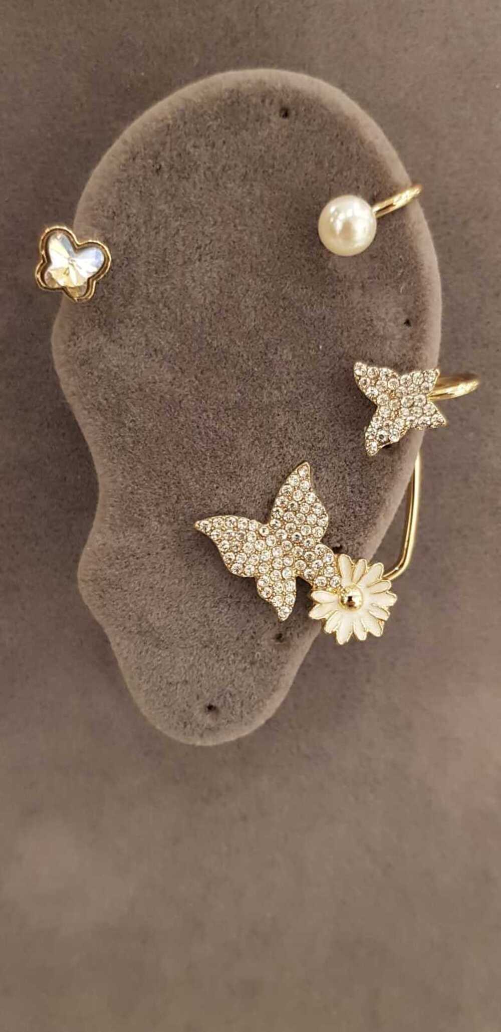 Vog Xuping Model Şık Tasarım TaşlıKelebek,İnci Ve Papatya Dizayn Micro Kaplama Earcuff Kıkırdak Küpe
