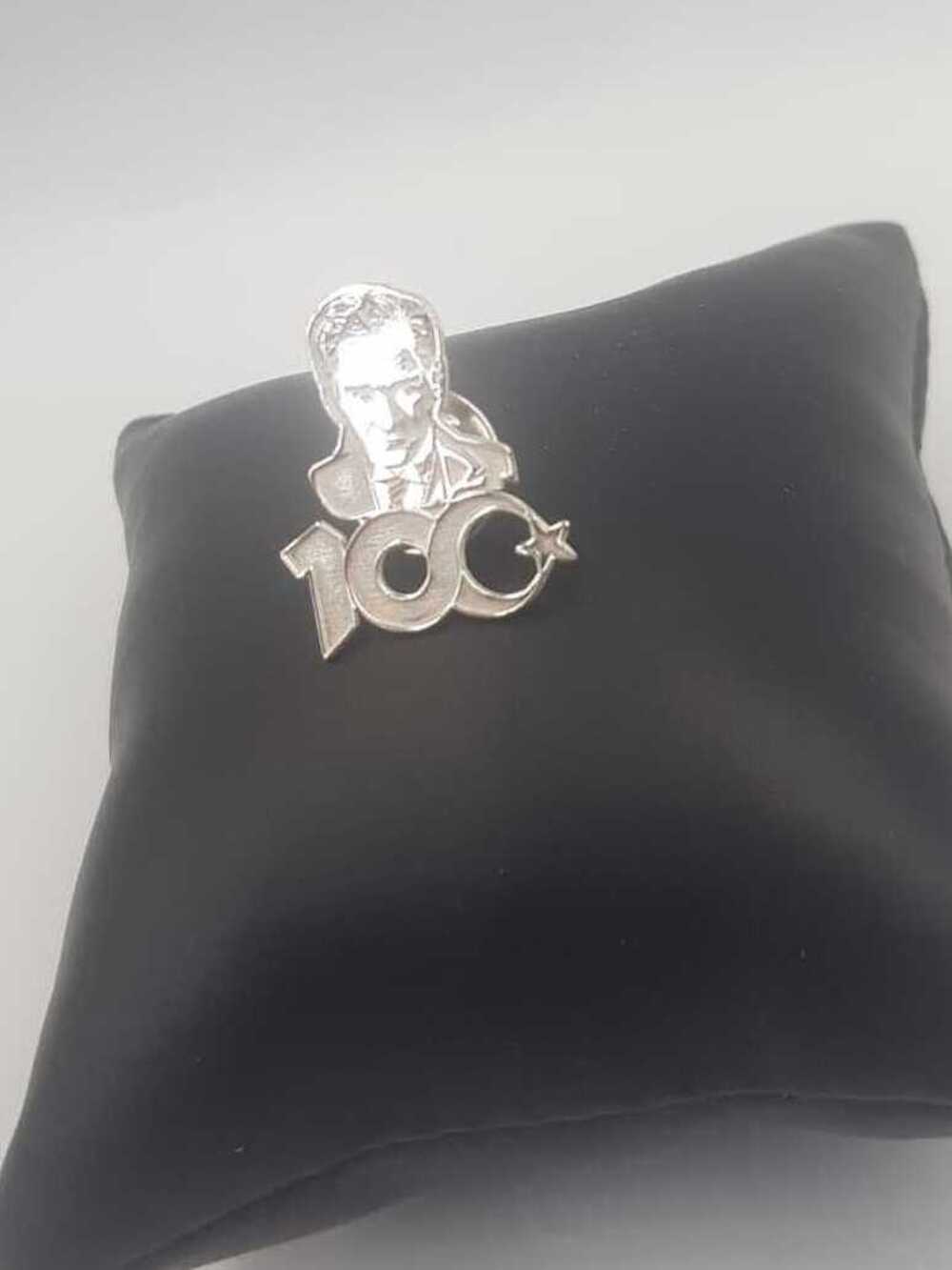 Vog Unisex 100. Yıl  Atatürk V Sonsuzluk Detaylı Yaka İğnesi 925 Ayar Gümüş Rozet 