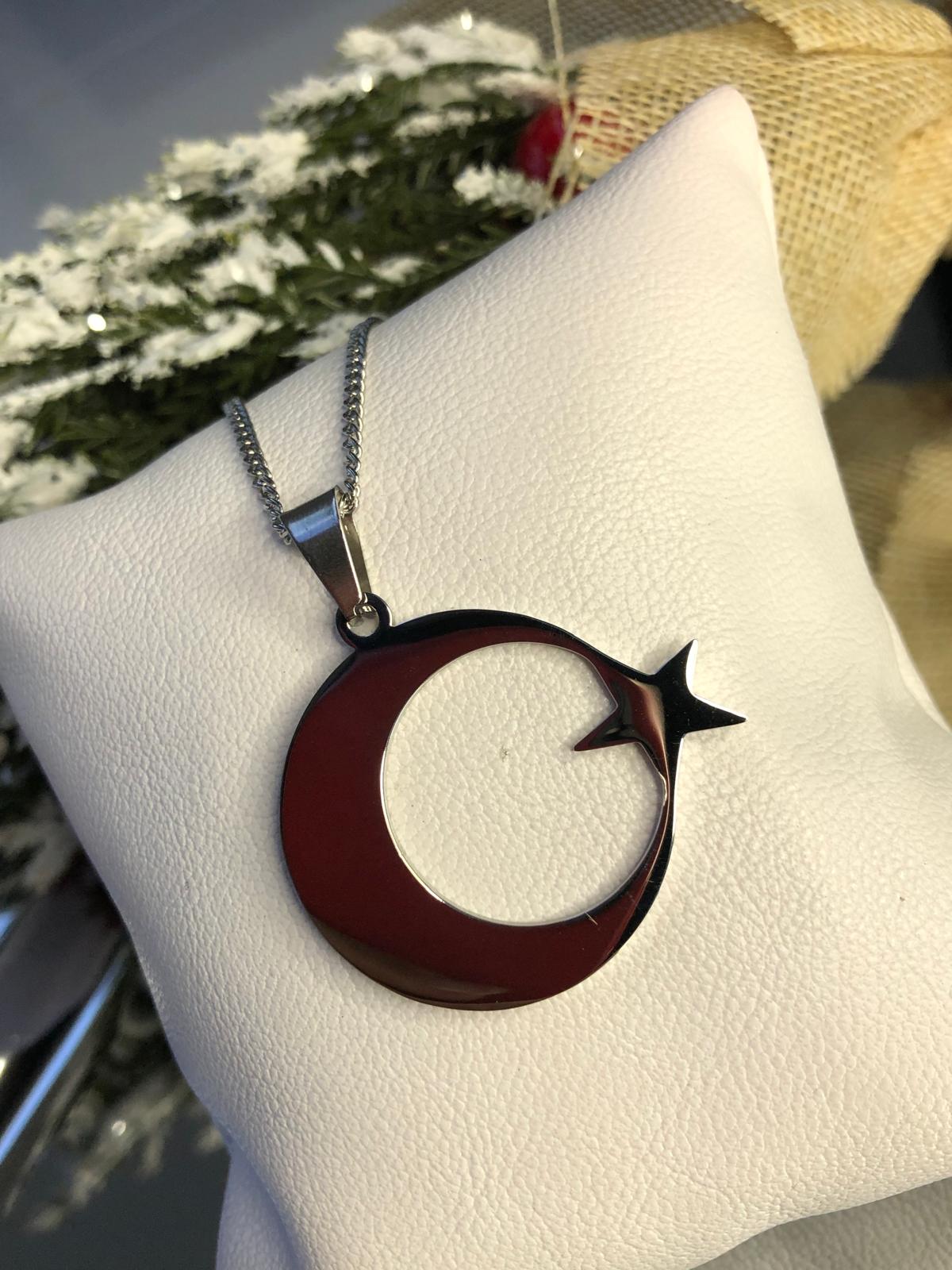 Vog 3.5 Cm Ay Yıldız Türk Bayrağı Sevgiliye Eşe Babaya Arkadaşa Hediye Beyaz Çelik Kolye