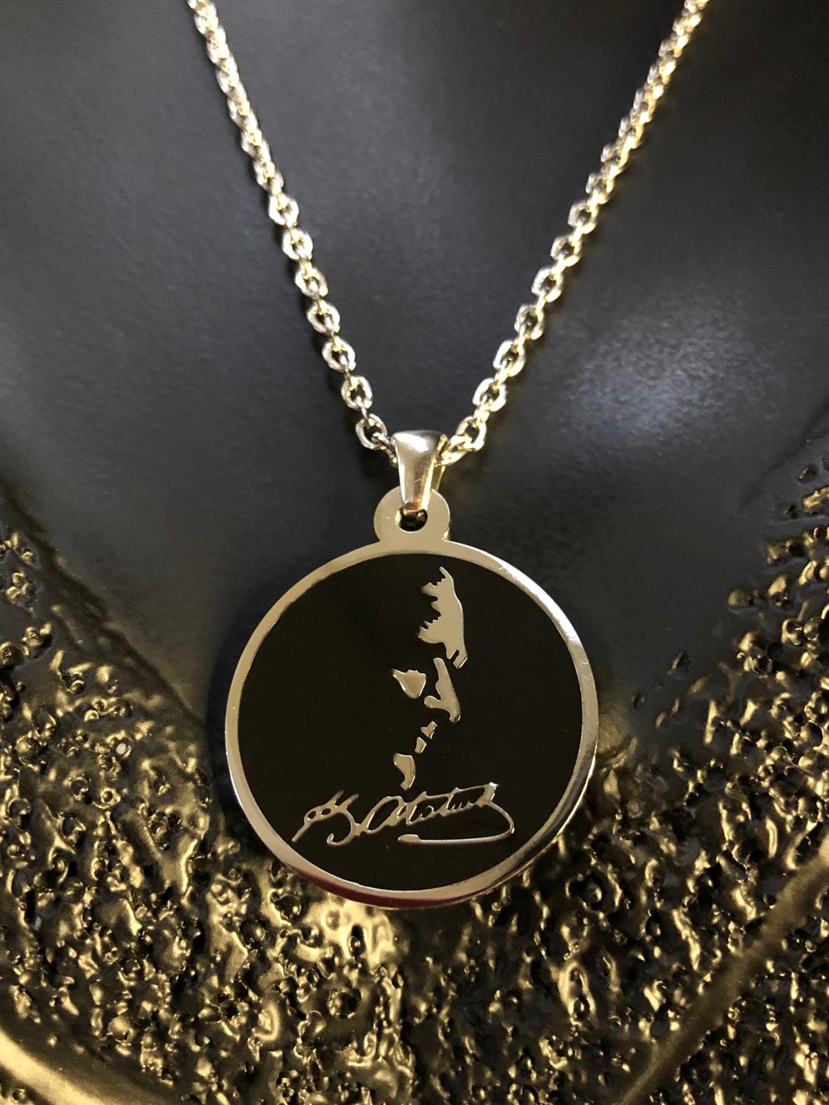 Mustafa K.Atatürk Silüeti V İmzası Çelik Unisex • Sevgiliye • Eşe • Babaya Hediye Çelik Kolye