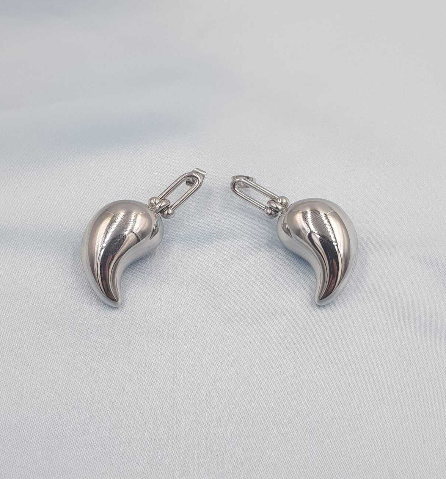 Vog Çelik Tiffany V Bottega Göz Yaşı Damla Gümüş Renk Sevgiliye,Anneye,Eşe Küpe Büyük Boy