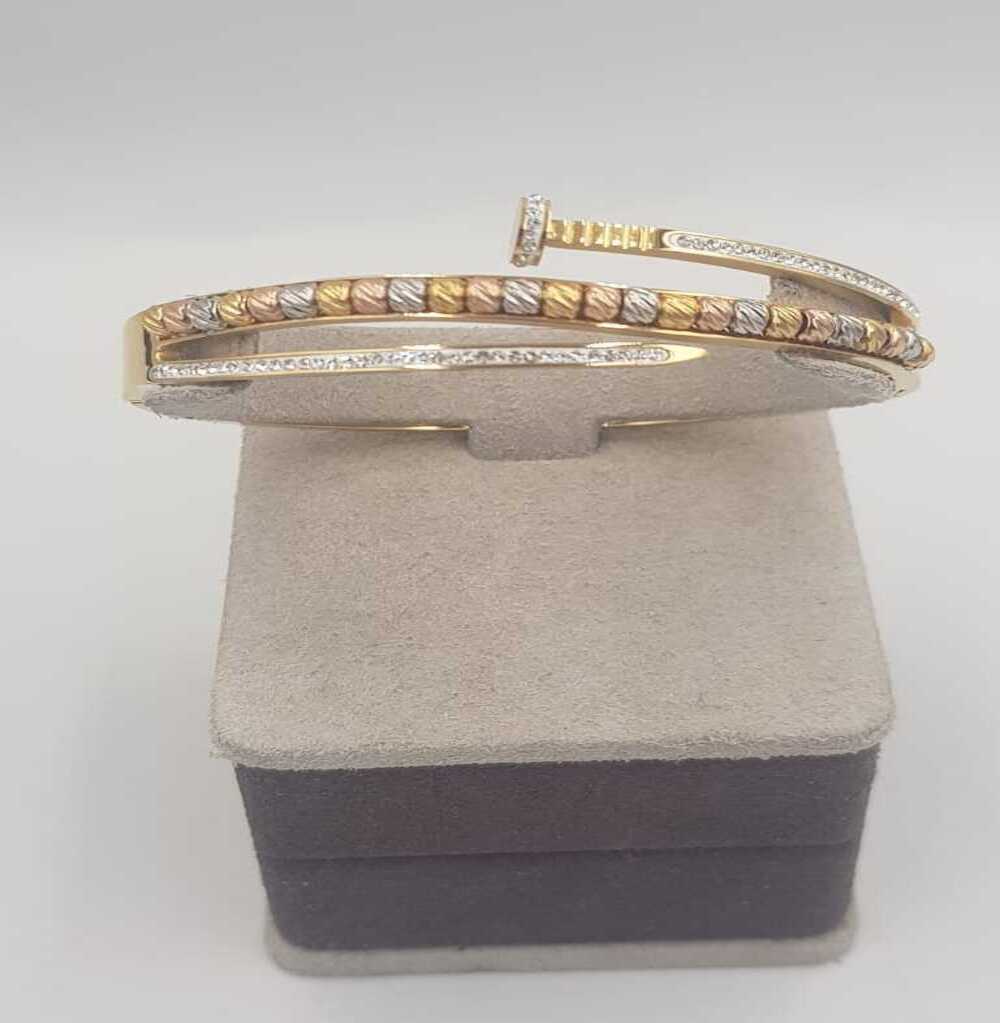 Vog Çelik Dorika Toplu Çivi Model Cartier’s Tasarım Sevgiliye,Anneye,Eşe,Arkadaşa Bileklik Kelepçe