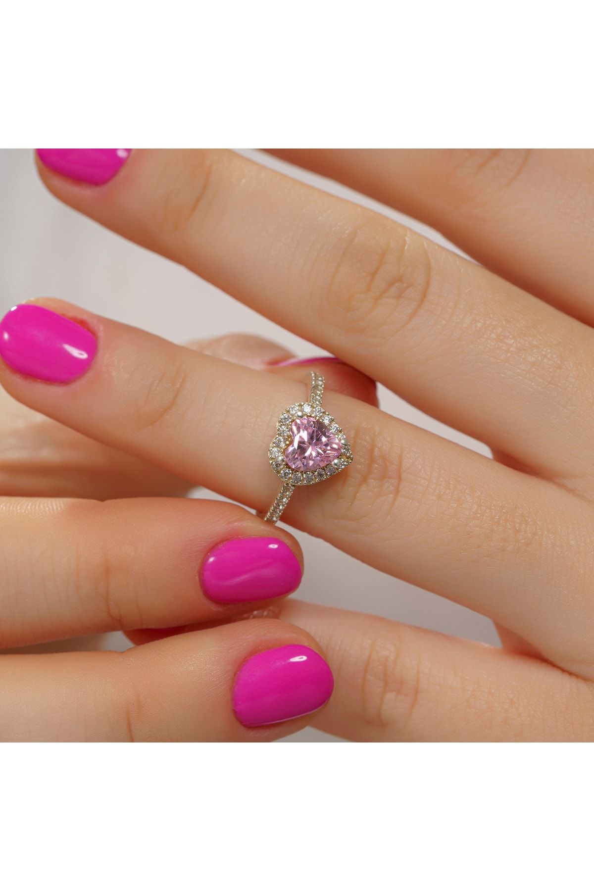 Pandora Swarovski Taşlı Pembe Renkli Kalpli 925 Ayar Gümüş Sevgiliye,Anneye,Arkadaşa Yüzük