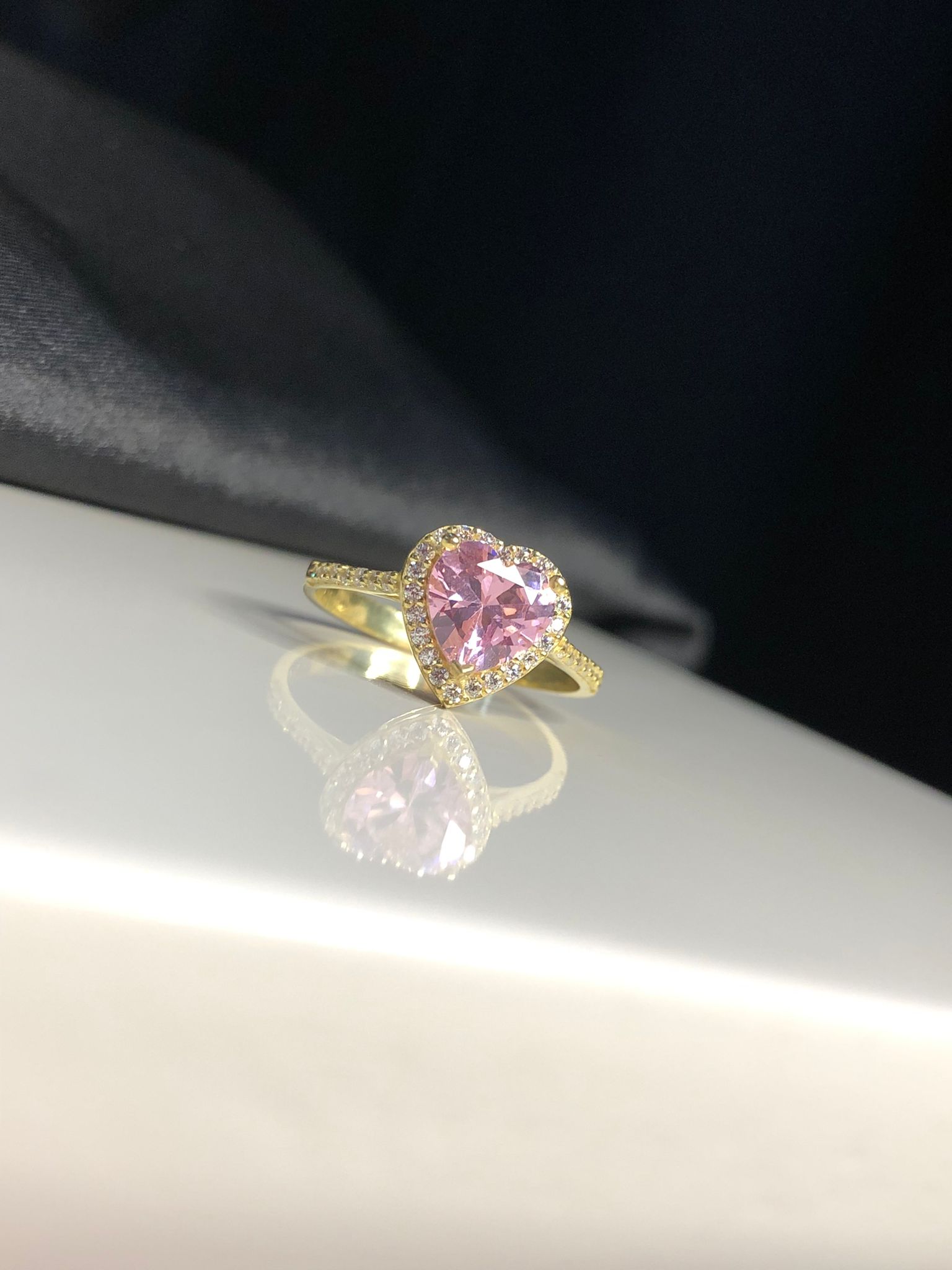  Vog Swarovski Taşlı Pembe Renkli Kalpli 925 Ayar Gümüş Sevgiliye,Anneye,Arkadaşa Yüzük